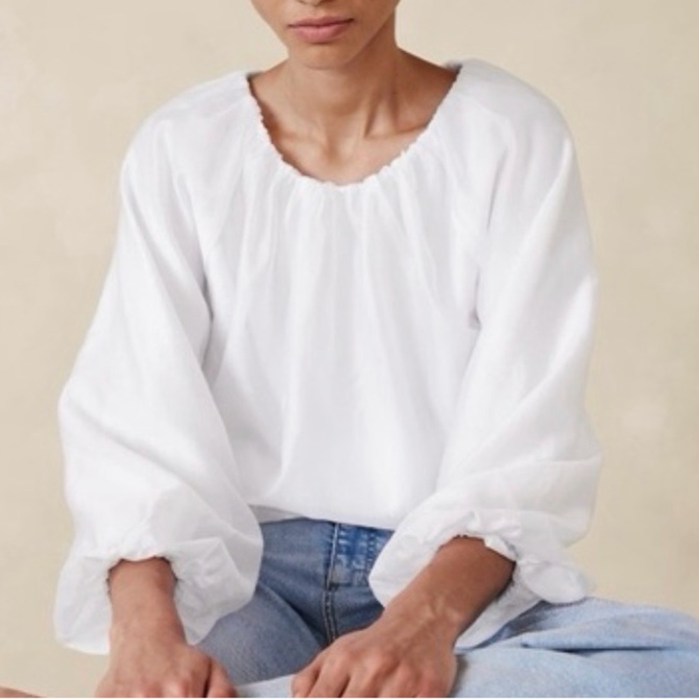 Banana Republic Factory Women's White Peasant Top M